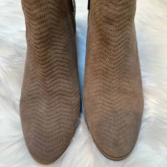 Lucky Brand PARNESA Ankle Booties - Picture 4 of 9